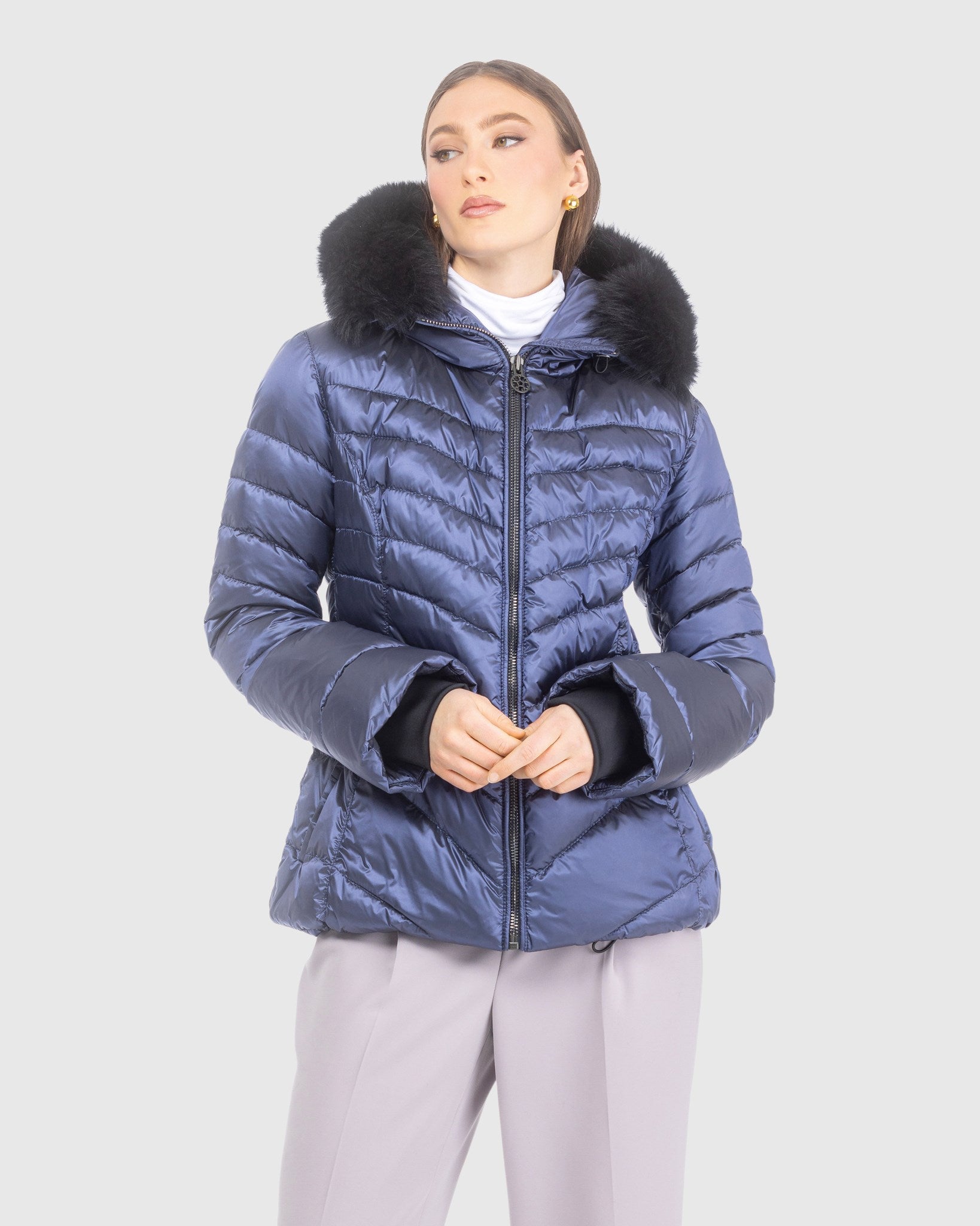 APRES-SKI JACKET WITH DETACHABLE TOSCANA LAMB HOOD TRIM