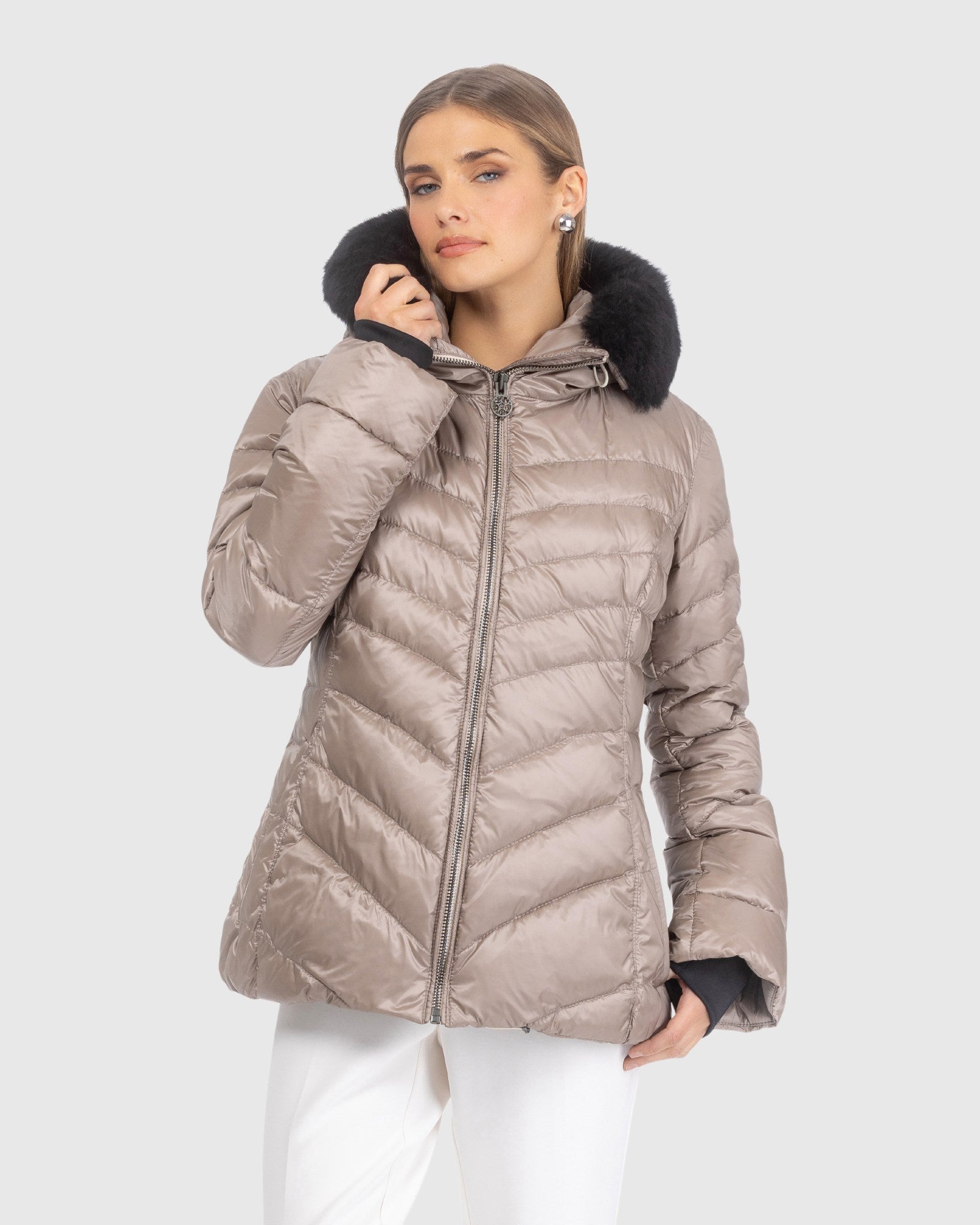 APRES-SKI JACKET WITH DETACHABLE TOSCANA LAMB HOOD TRIM
