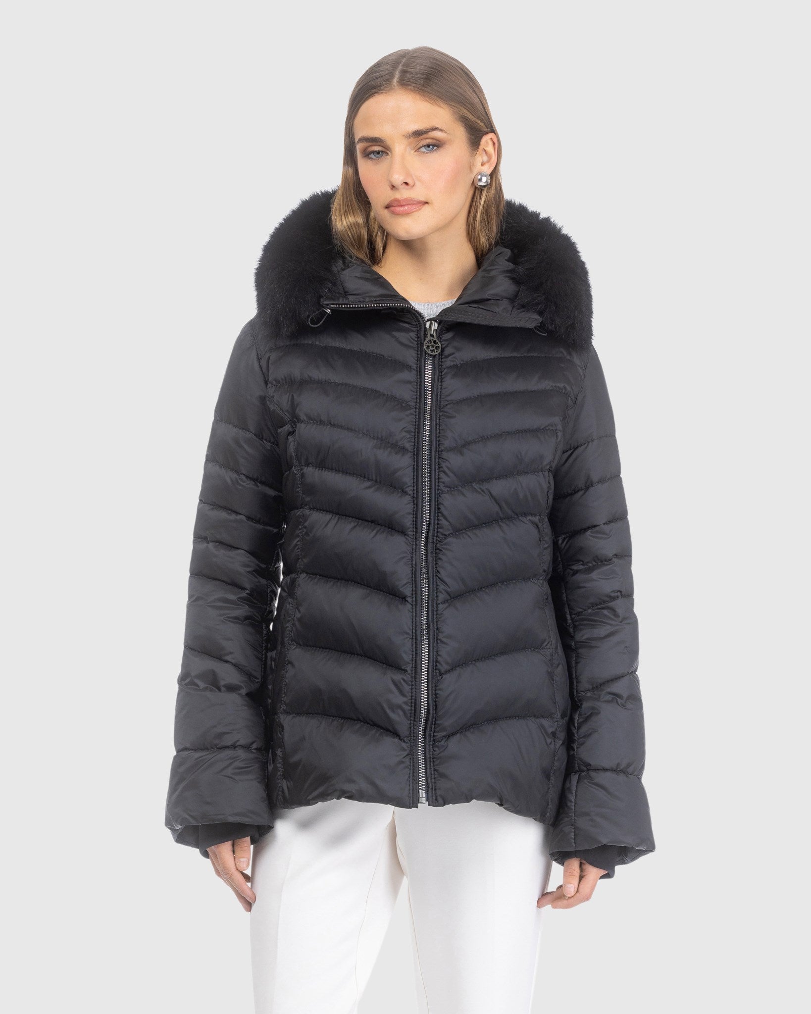 APRES-SKI JACKET WITH DETACHABLE TOSCANA LAMB HOOD TRIM