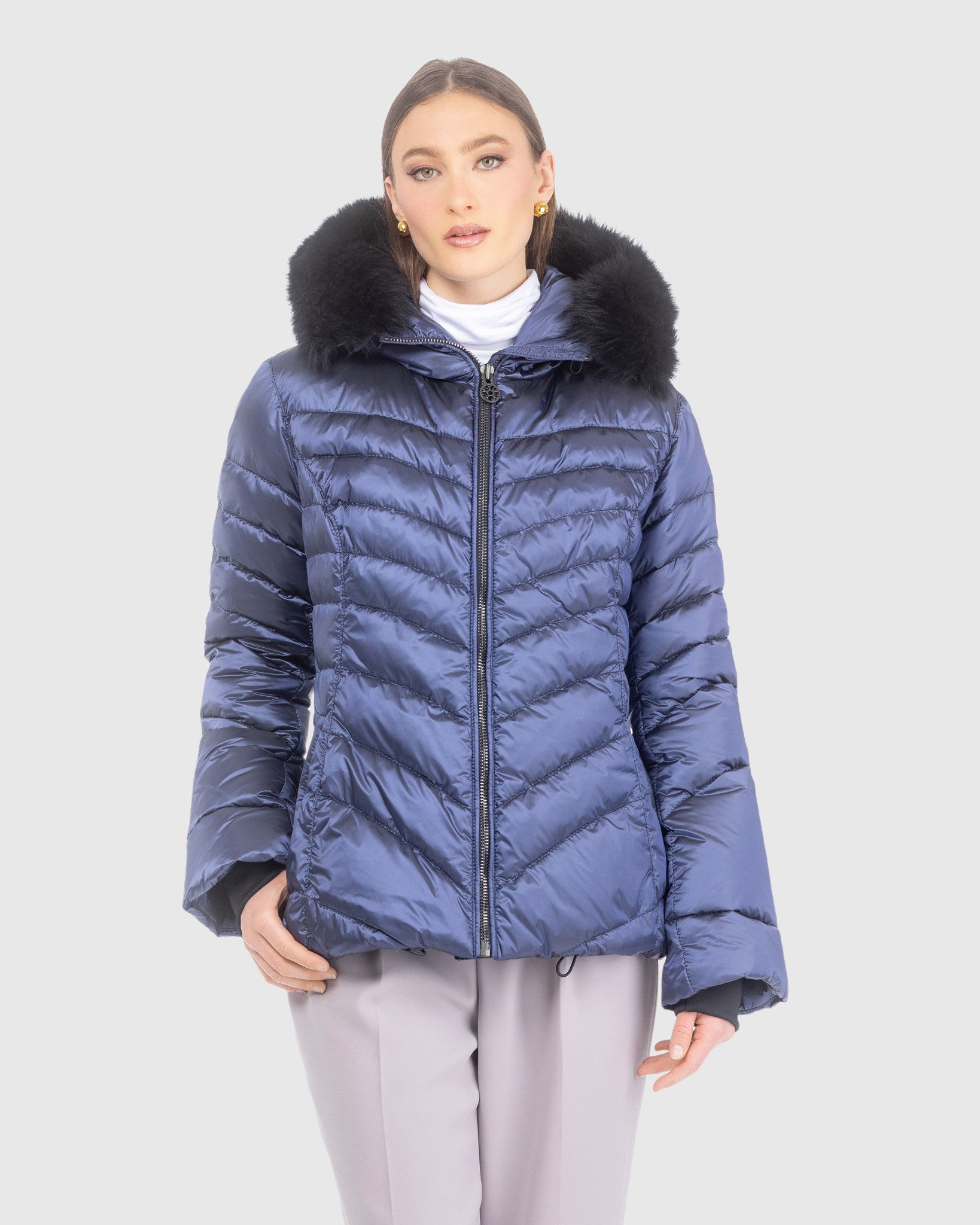 APRES-SKI JACKET WITH DETACHABLE TOSCANA LAMB HOOD TRIM