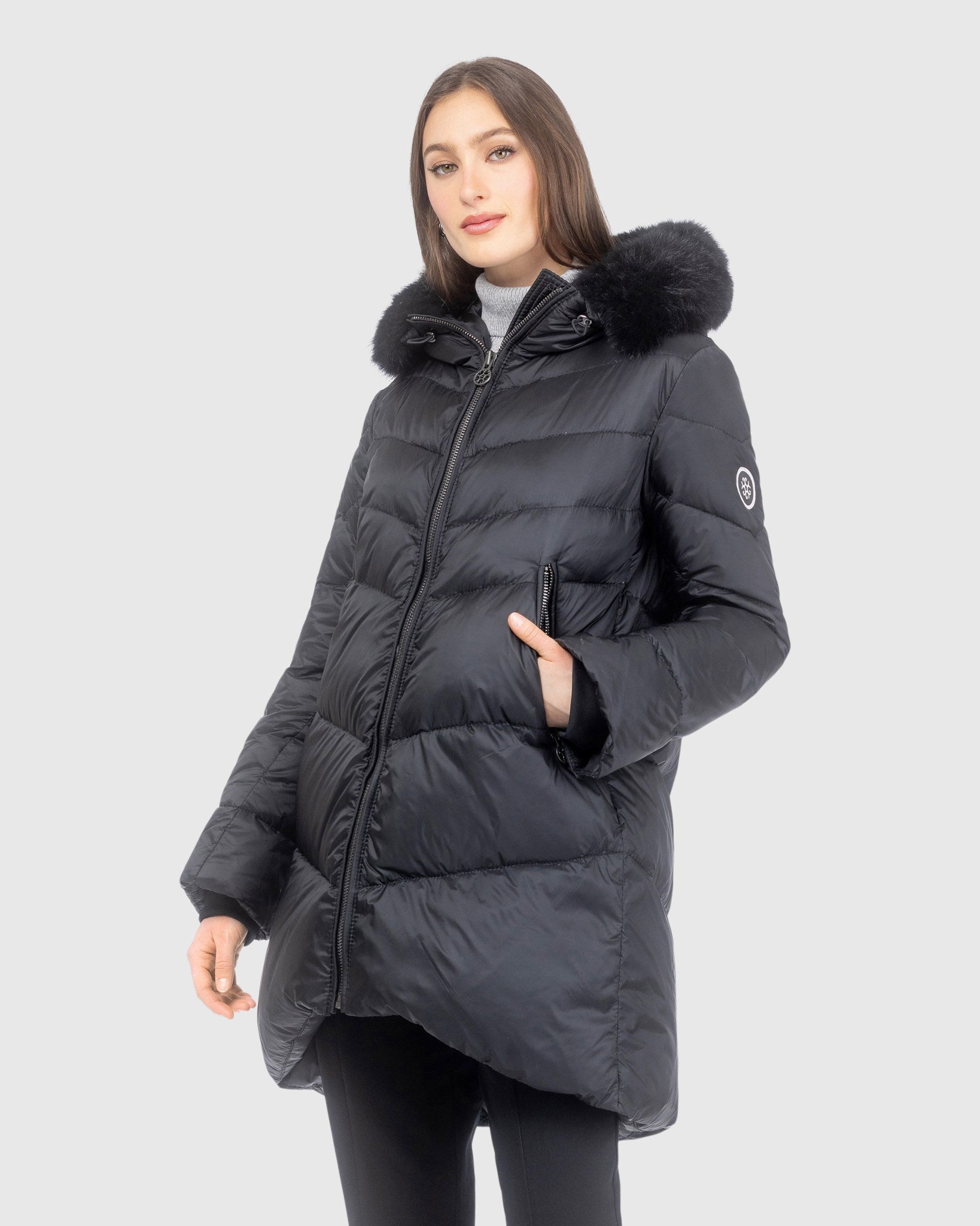 APRES-SKI JACKET WITH DETACHABLE TOSCANA LAMB HOOD TRIM