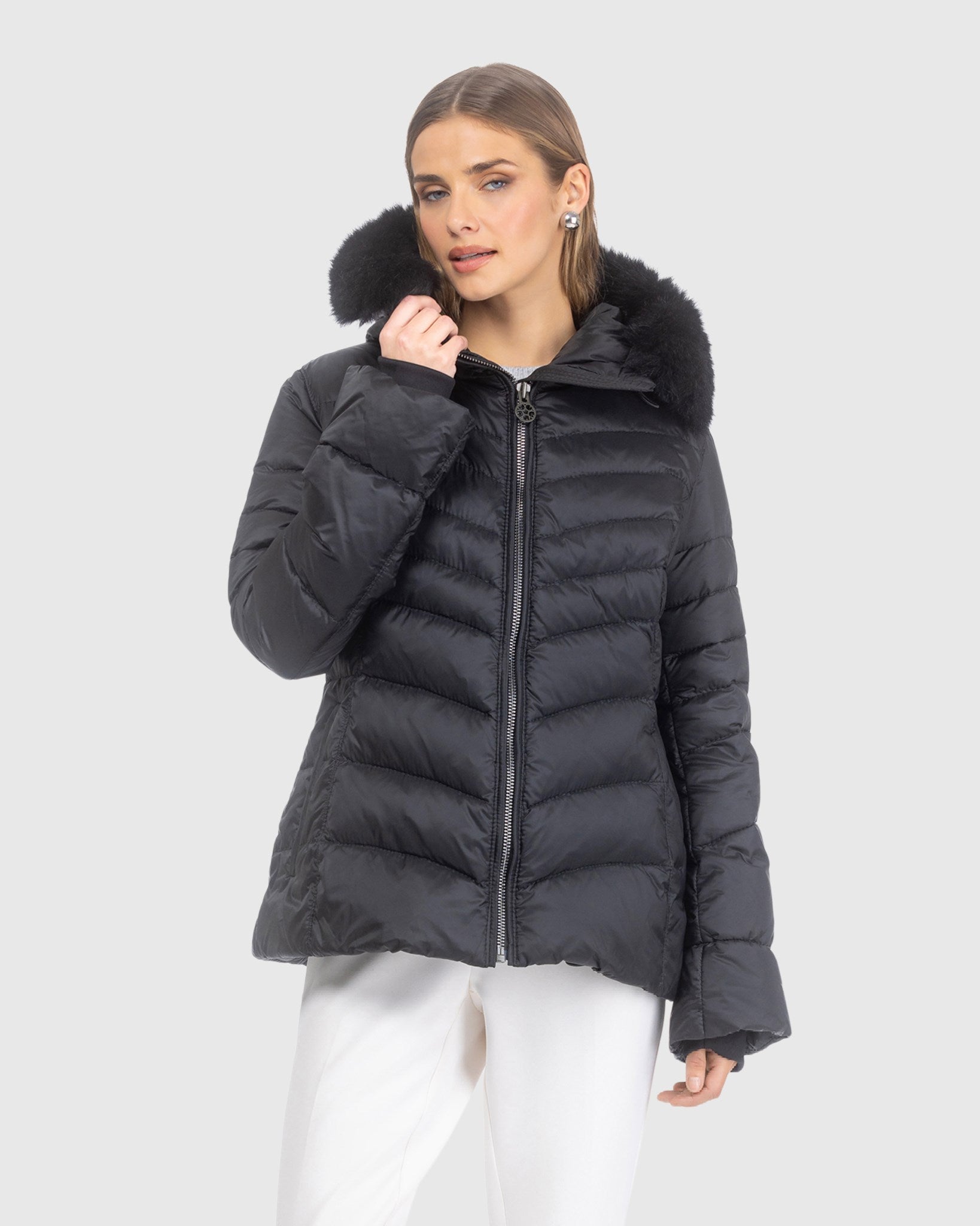 APRES-SKI JACKET WITH DETACHABLE TOSCANA LAMB HOOD TRIM
