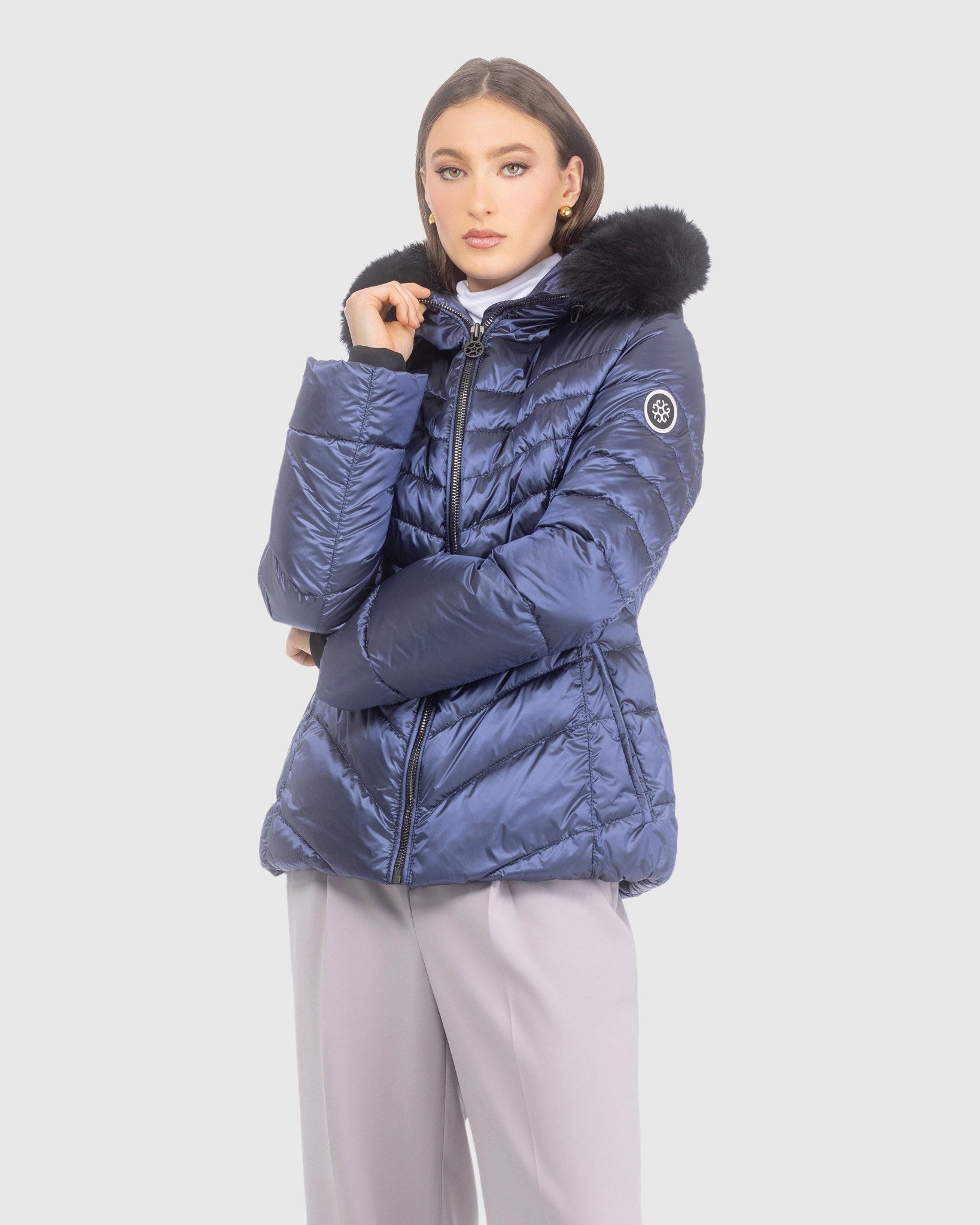 APRES-SKI JACKET WITH DETACHABLE TOSCANA LAMB HOOD TRIM
