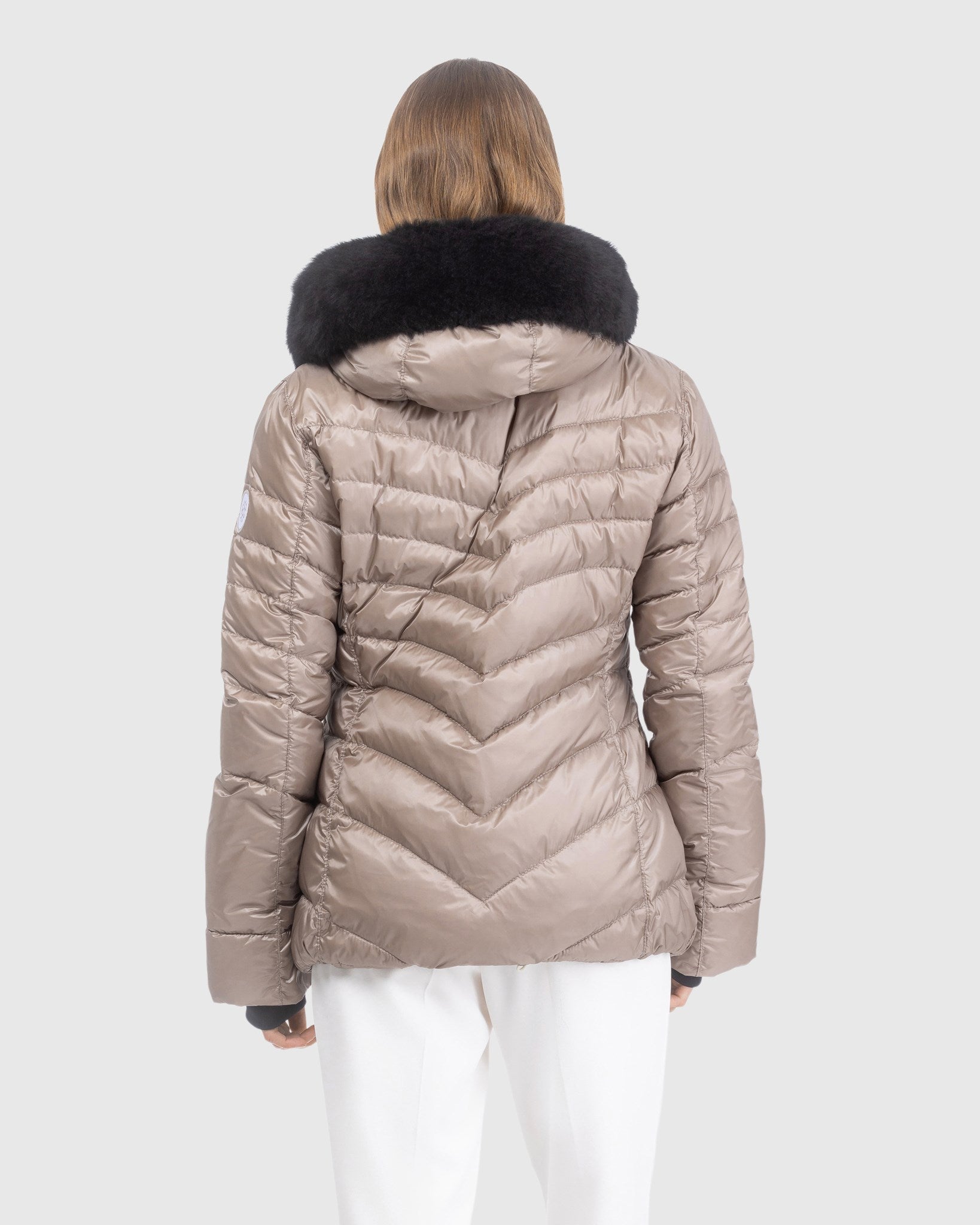 APRES-SKI JACKET WITH DETACHABLE TOSCANA LAMB HOOD TRIM