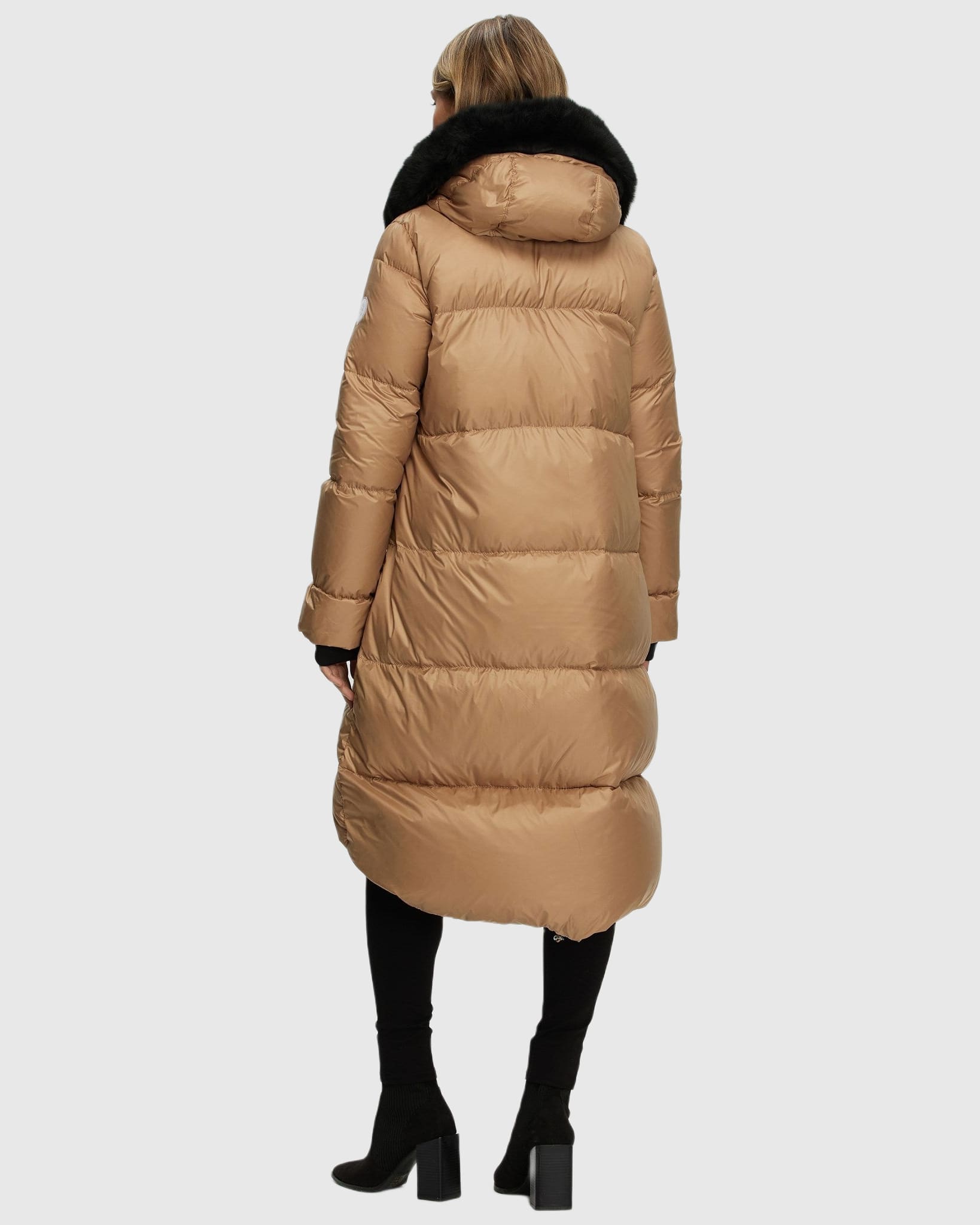 #Color_CAMEL/BLACK