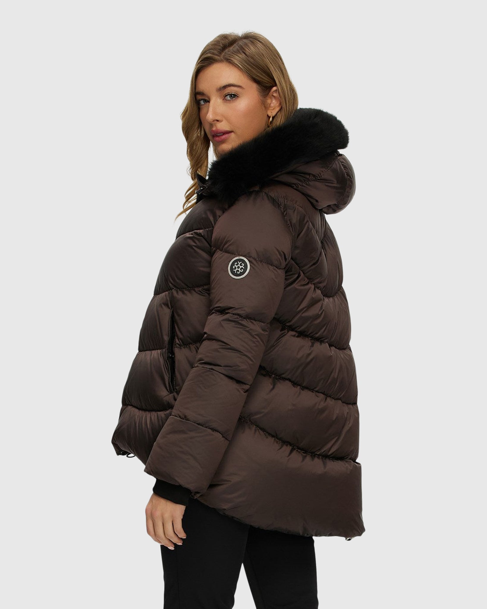 #Color_BROWN/BLACK