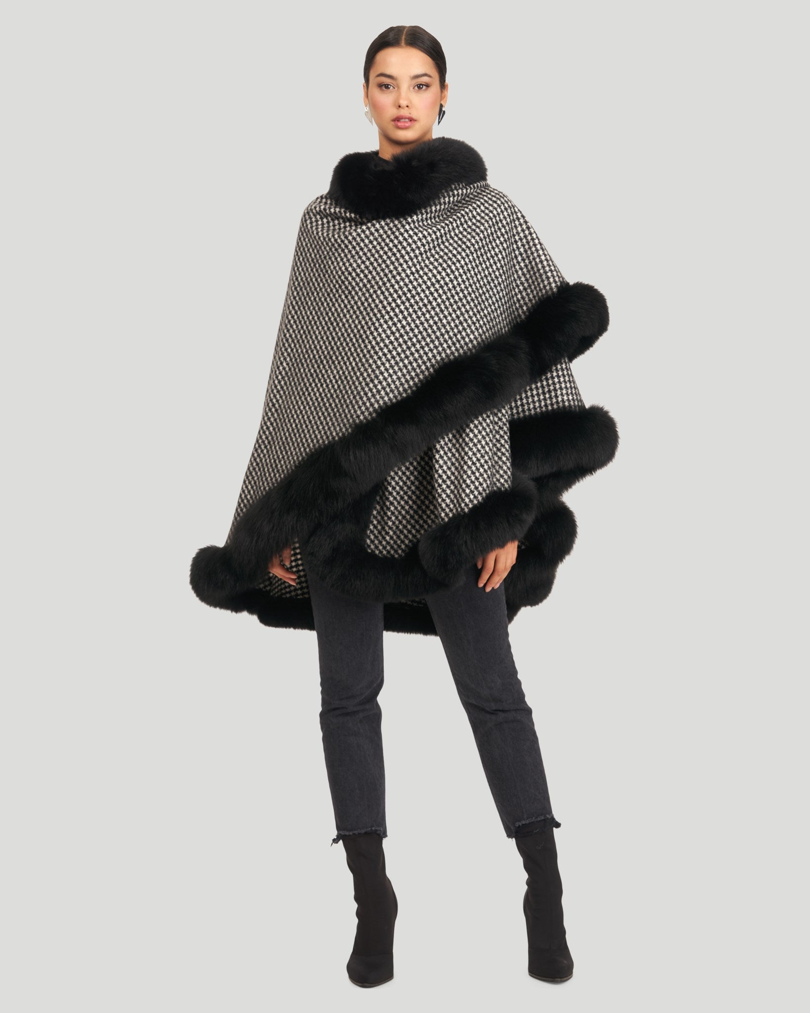 #Color_HOUNDSTOOTH