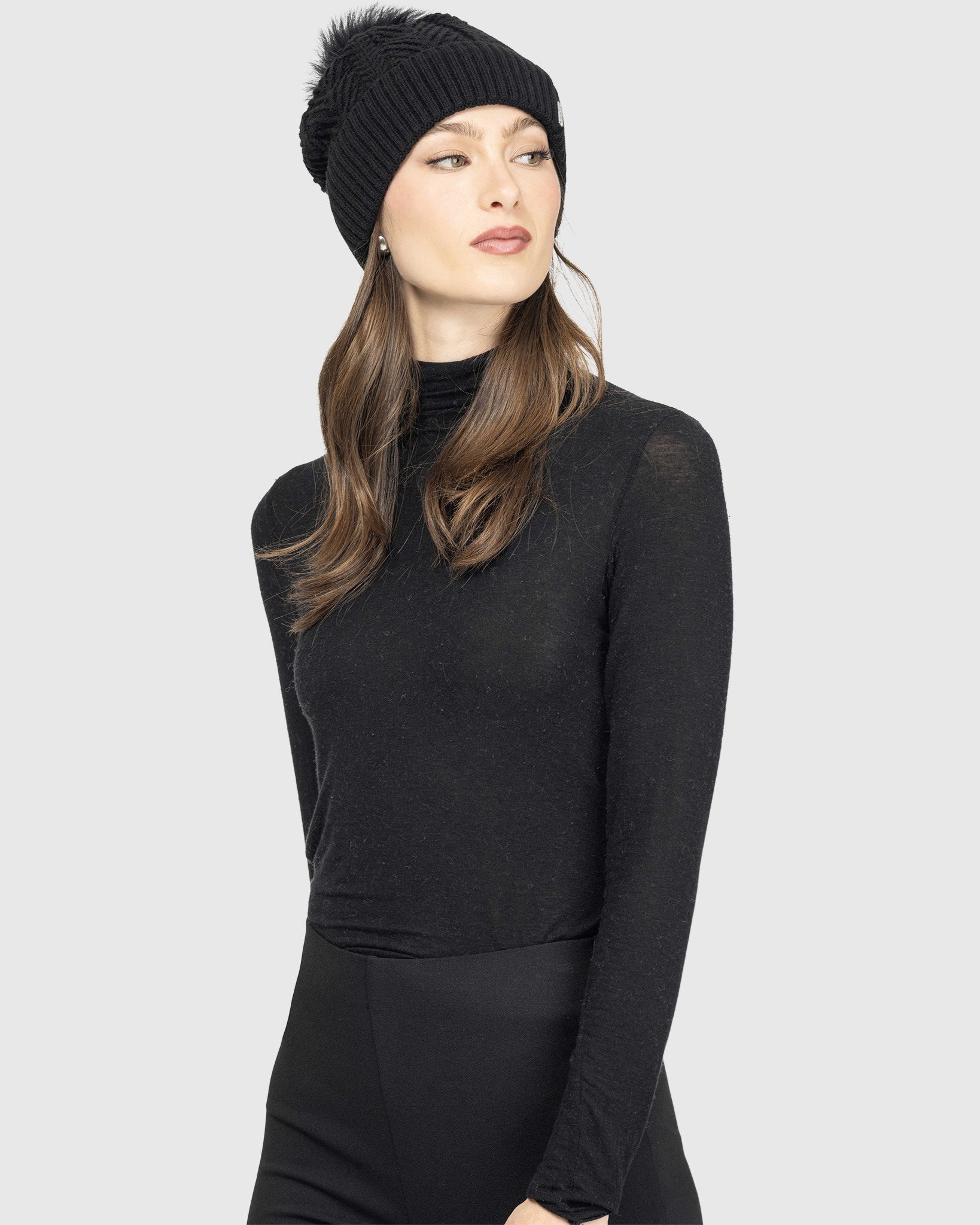 #Color_BLACK/BLACK