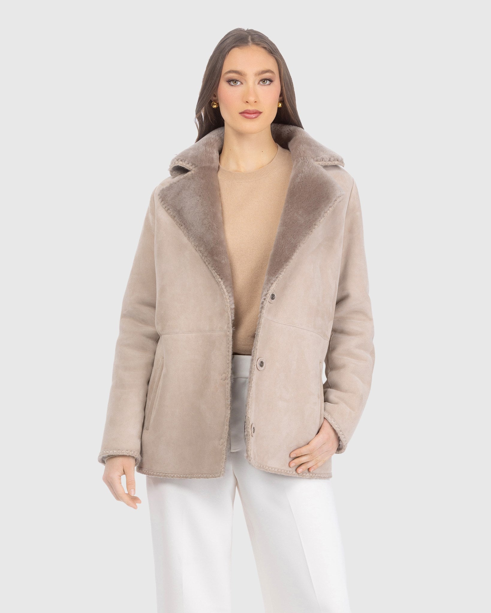 #Color_TAUPE
