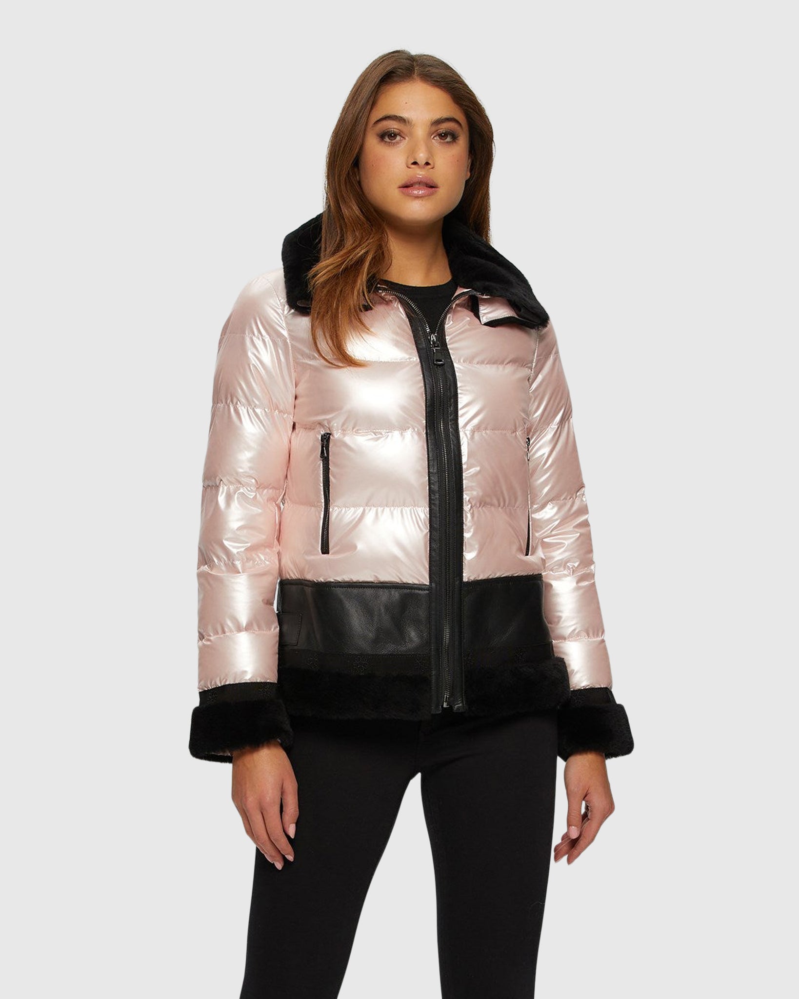 #Color_PINK/BLACK