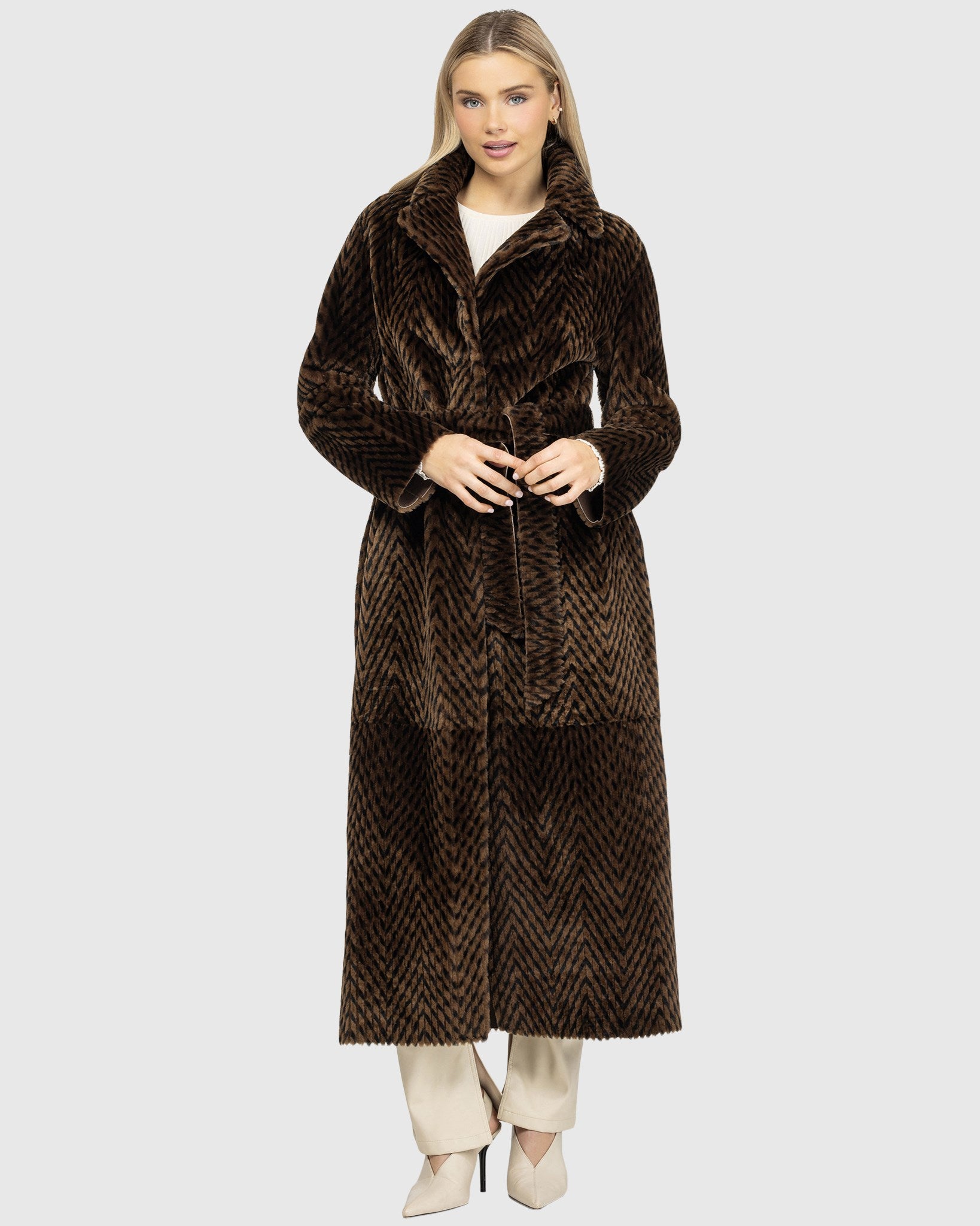#Color_DARK BROWN/BLACK