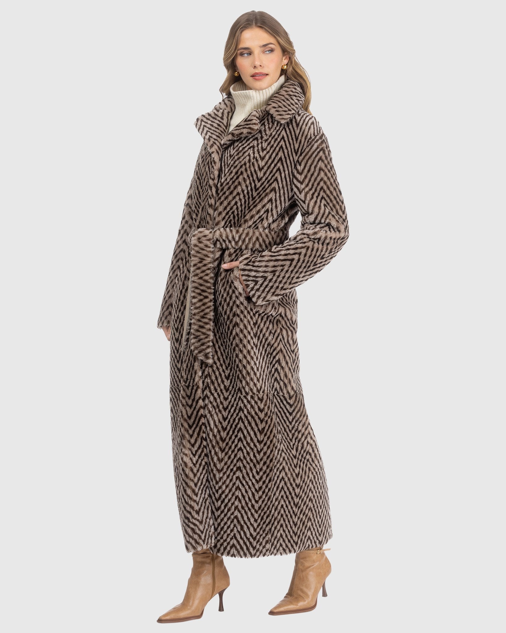 #Color_TAUPE/BROWN