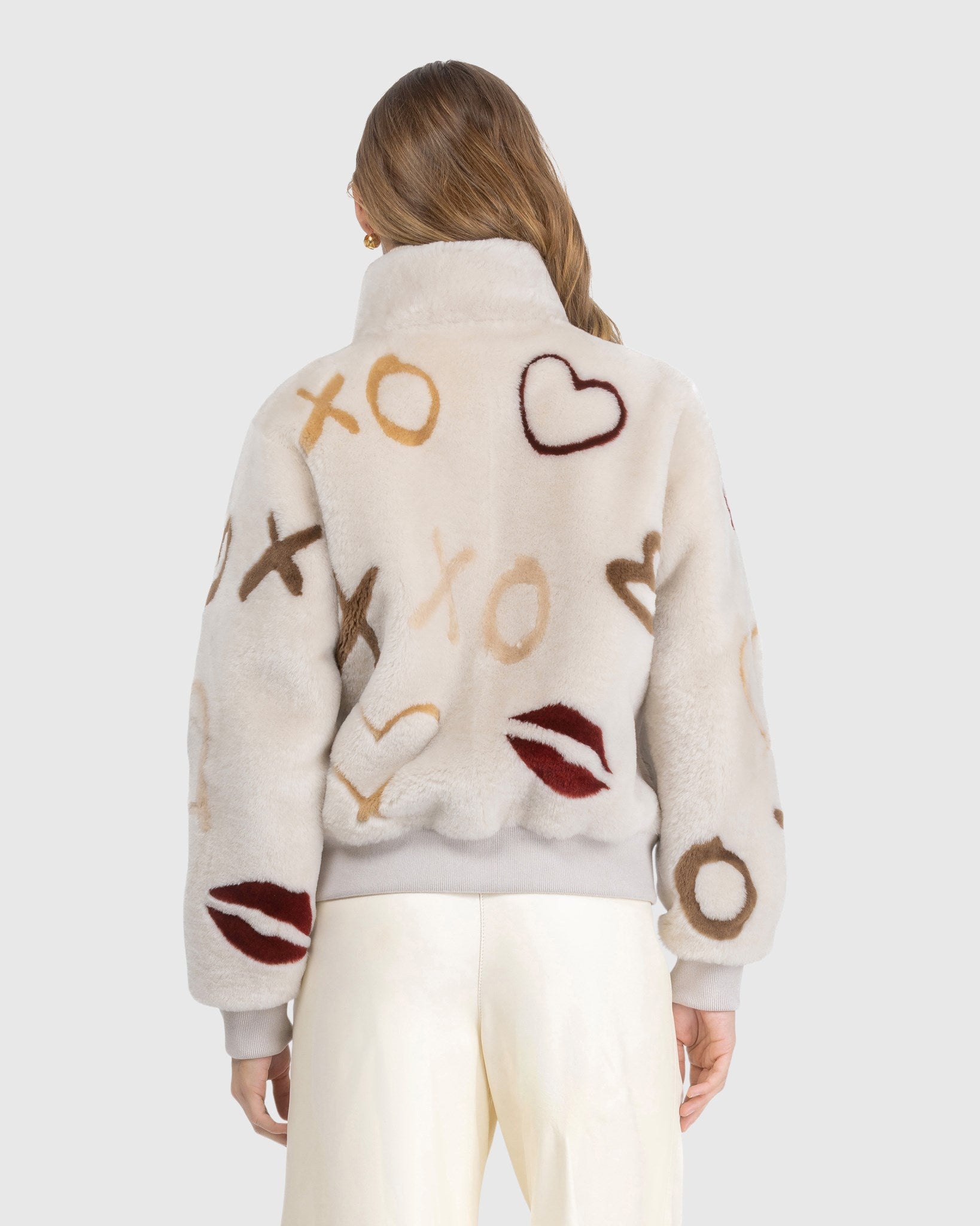 #Color_CREAM/XO MULTI