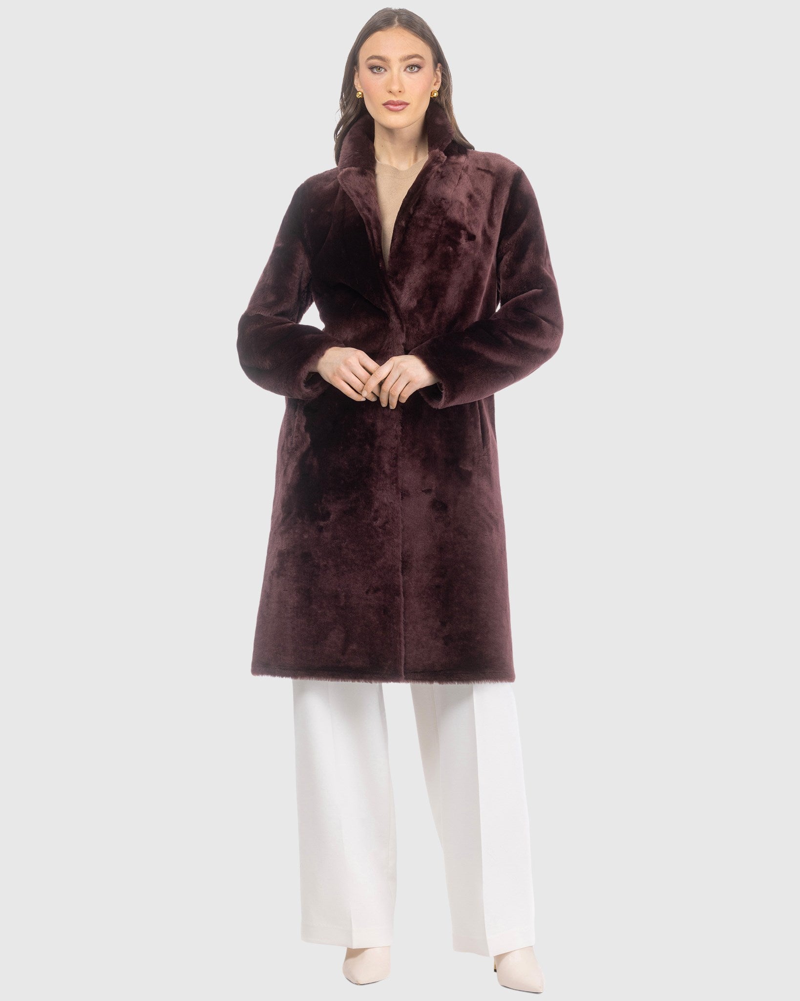 REVERSIBLE MERINO SHEARLING LAMB SHORT COAT