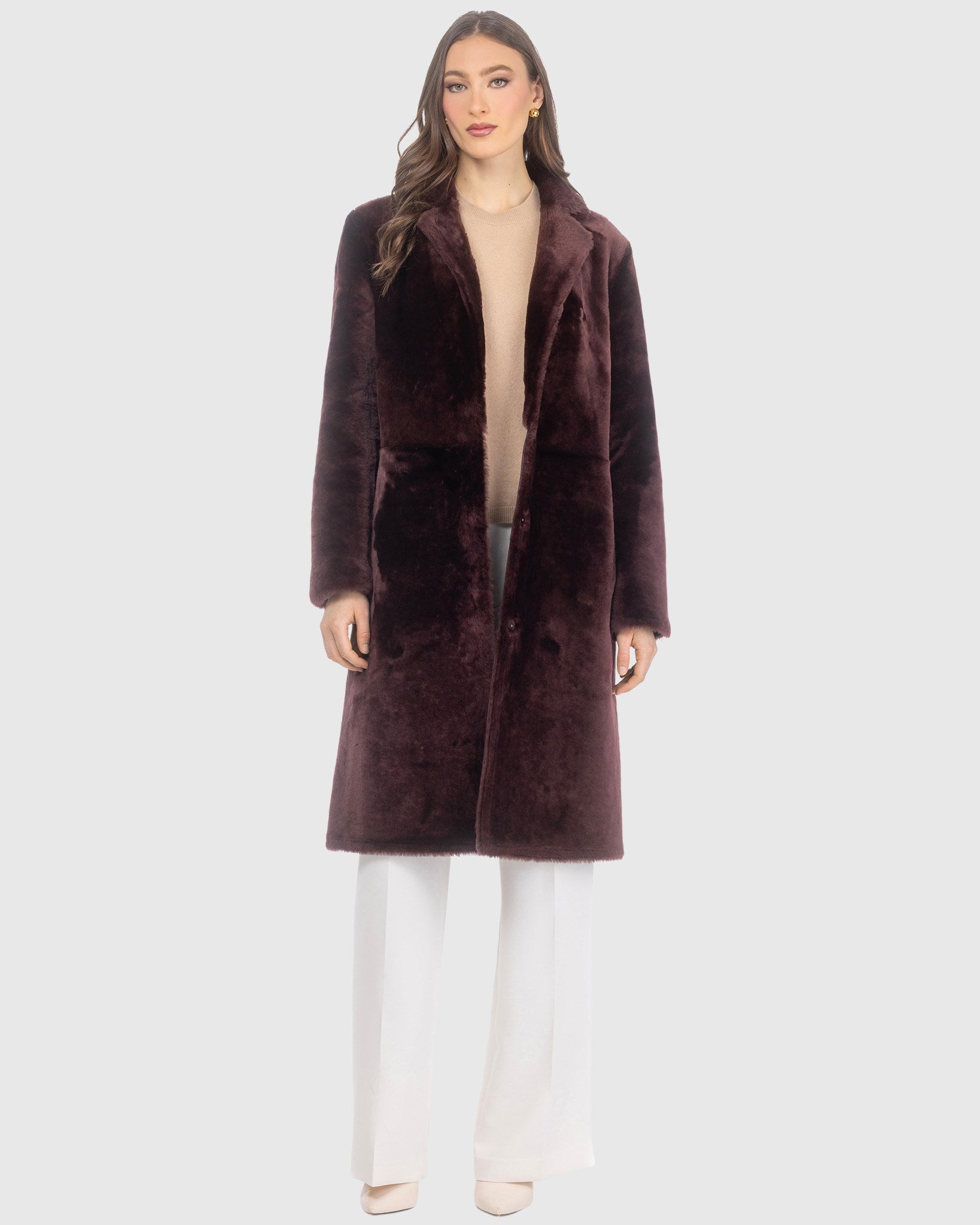 REVERSIBLE MERINO SHEARLING LAMB SHORT COAT