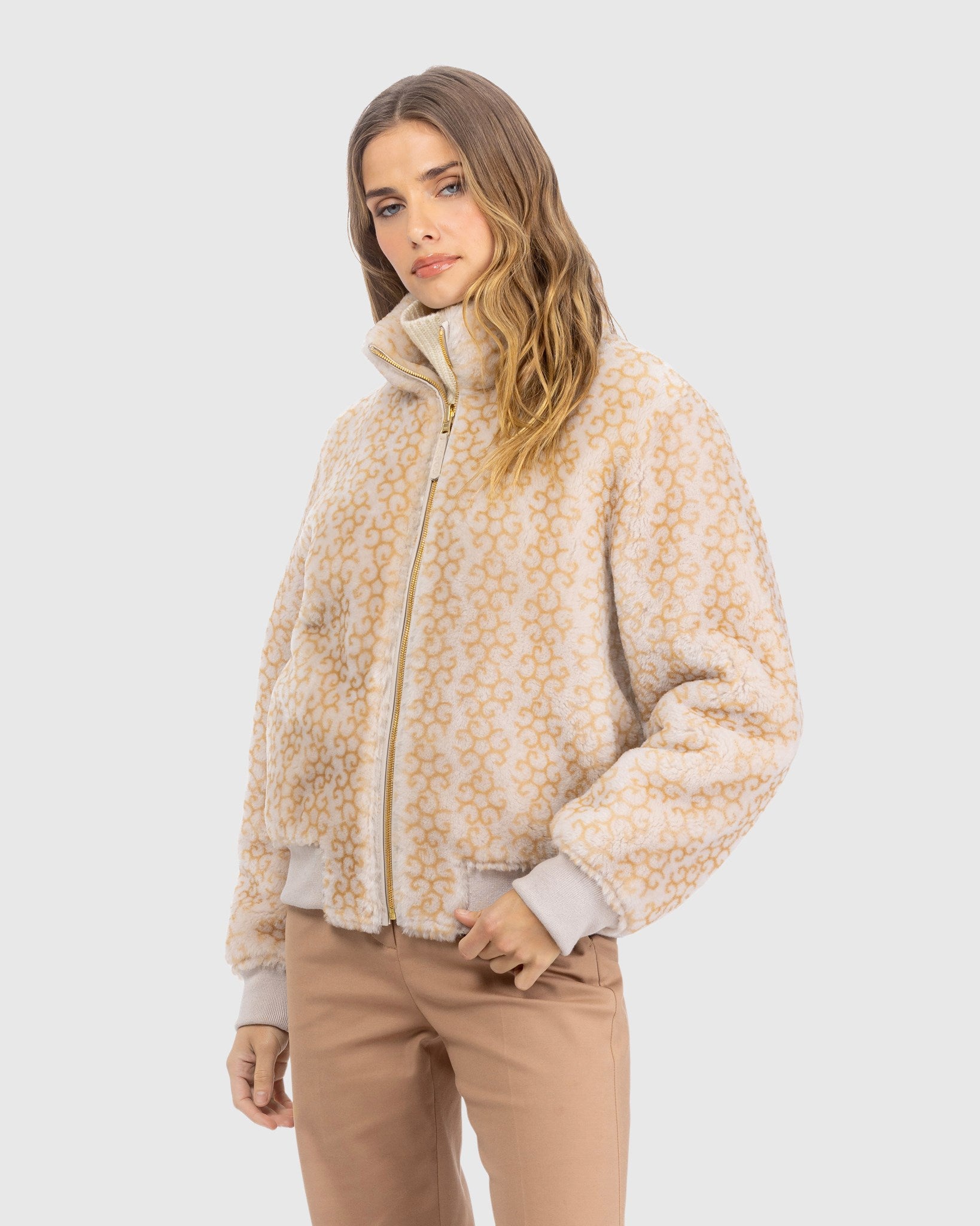 #Color_CREAM/PALOMINO NSIGNIA/GOLD