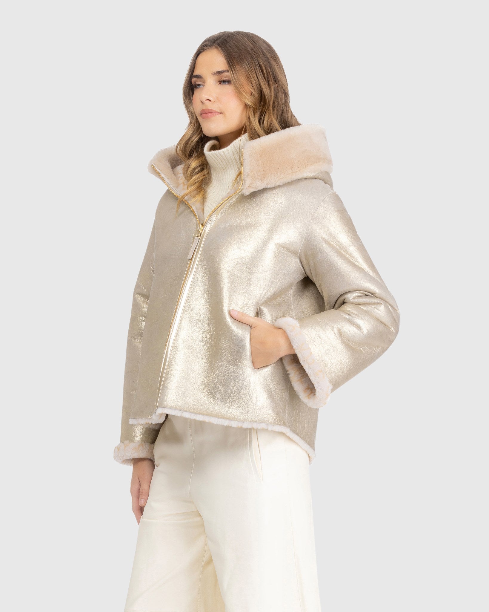#Color_CREAM/PALOMINO NSIGNIA/GOLD