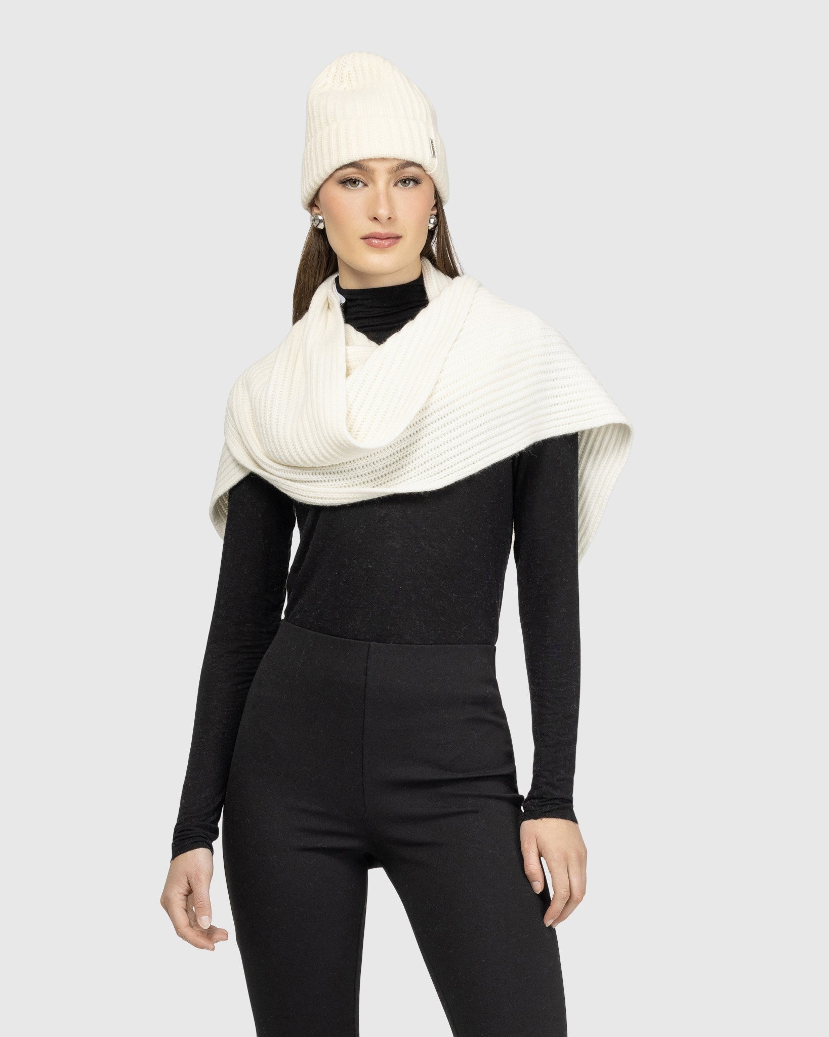 #Color_IVORY