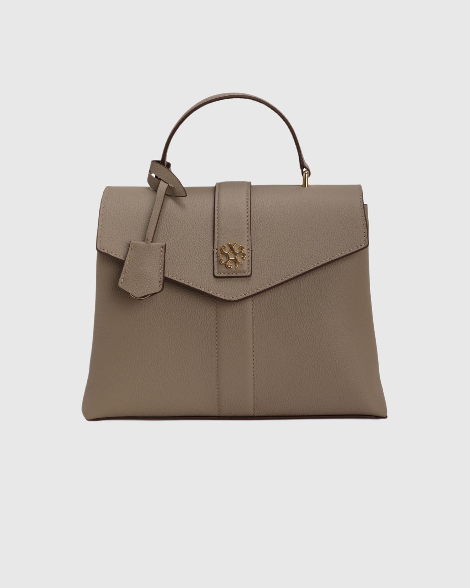 #Color_TAUPE