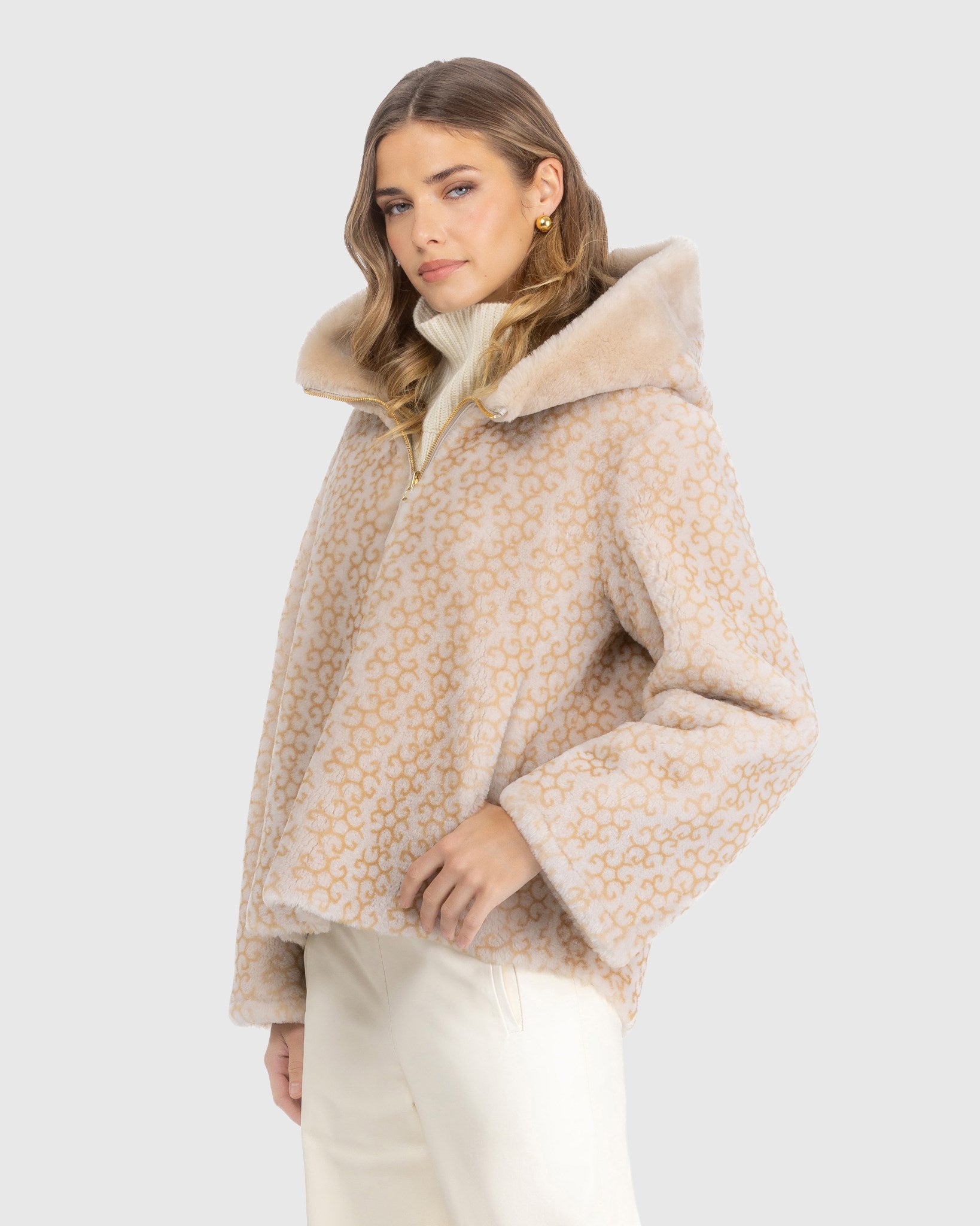 #Color_CREAM/PALOMINO NSIGNIA/GOLD