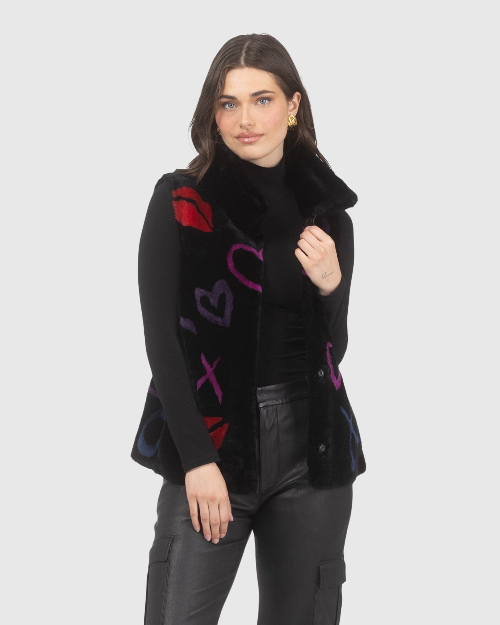 #Color_BLACK/XO MULTI